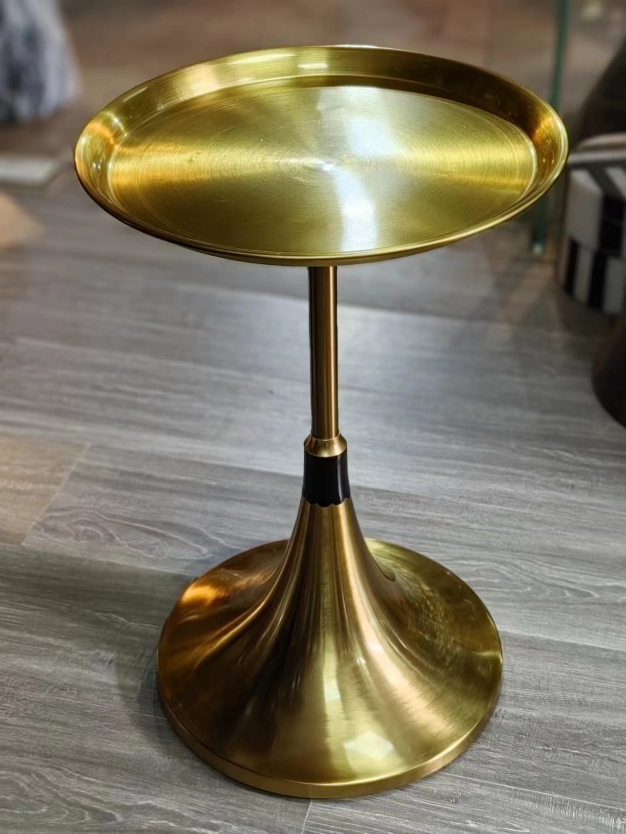 Brushed Brass Round Tray Top Single-Pedestal Accent Side Table
