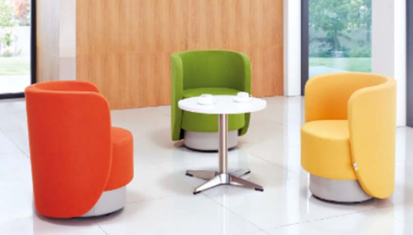 3-Piece Collaborative Swivel Lounge Seating Set with Round Side Table