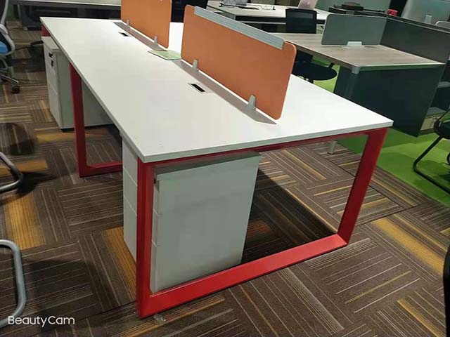 2-Person Face-to-Face Office Benching Workstation with Red Frame and Central Divider WB-OF-2P-RED-1600