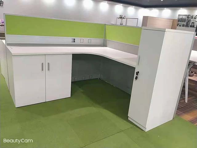 Curved L-Shaped Office Cubicle Workstation with Integrated Storage L-CUB-1600-GRN-WHT