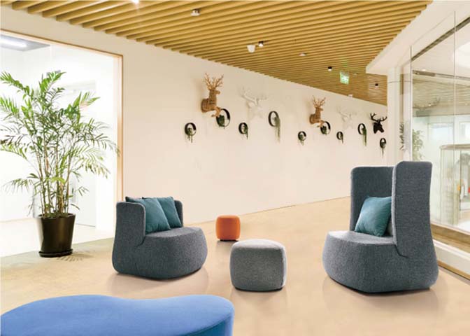 Upholstered Modular Lounge Seating Set with Stools and Throw Pillows LNG-SET-01