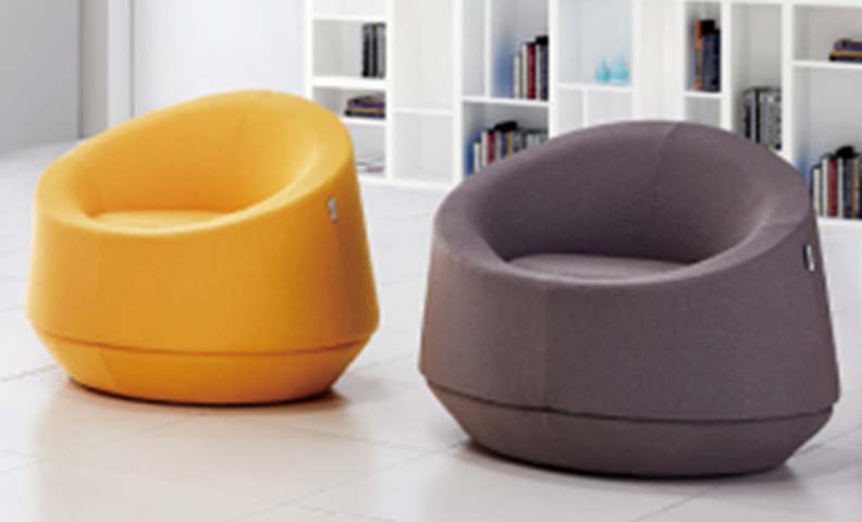 Fully Upholstered Tub-Style Lounge Chair LCH-TUB-920-820-700