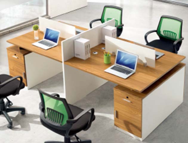 Four-Person Modular Office Workstation with Divider Screens and Mobile Pedestals WS4-OAK-WHT-2400
