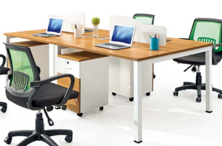 Four-Person Face-to-Face Modular Office Workstation with Screens and Mobile Pedestals WS4-2400X1200-MP