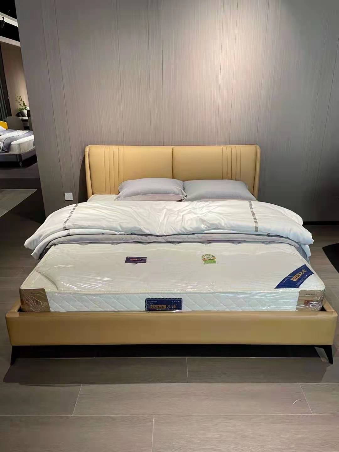 Upholstered Queen Size Platform Bed with Mattress BED-UPH-Q-001
