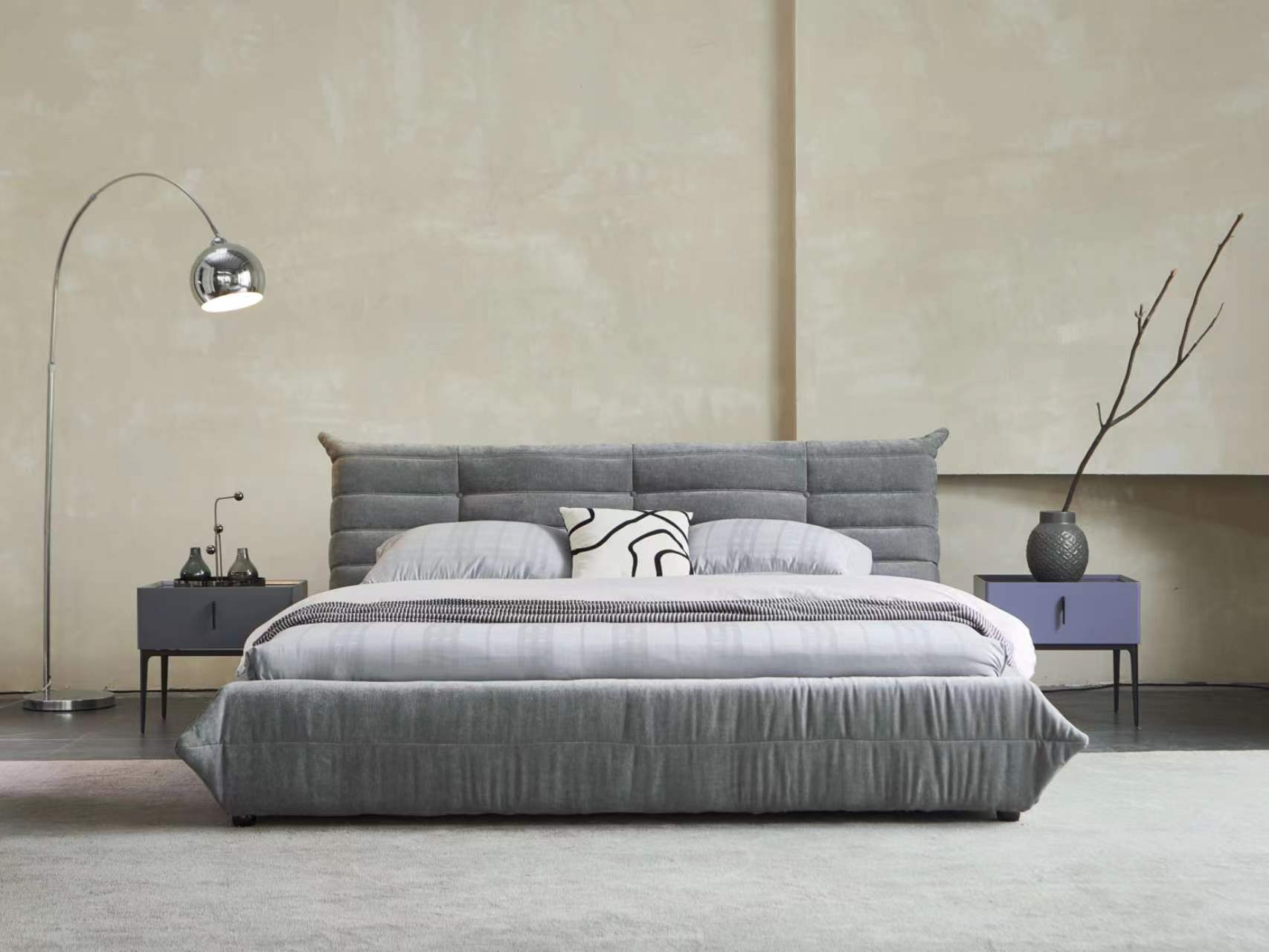 Modern Upholstered Low-Platform King Size Bed BED-UPH-KING-GREY-001