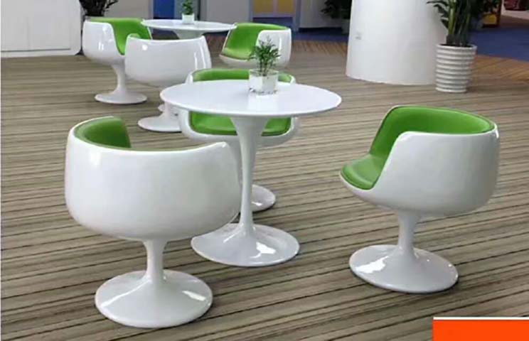 Glossy White Tulip Casual Meeting Set with Round Table and Green Upholstered Curved Chairs
