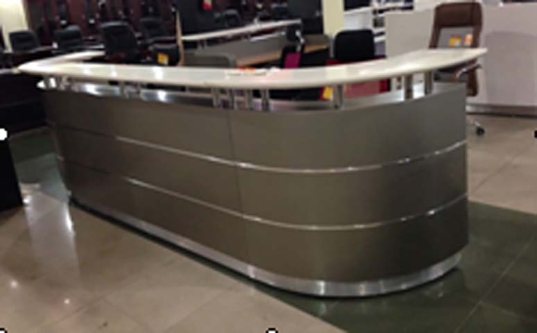 Curved Multi-Person Commercial Office Reception Desk