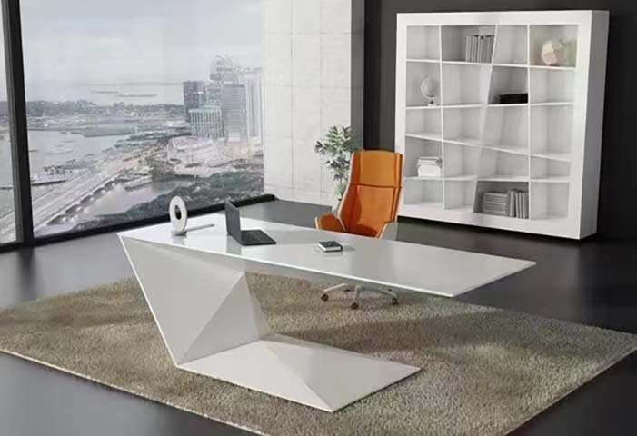 Modern Faceted Sculptural High-Gloss White Asymmetric Cantilever Executive Office Desk