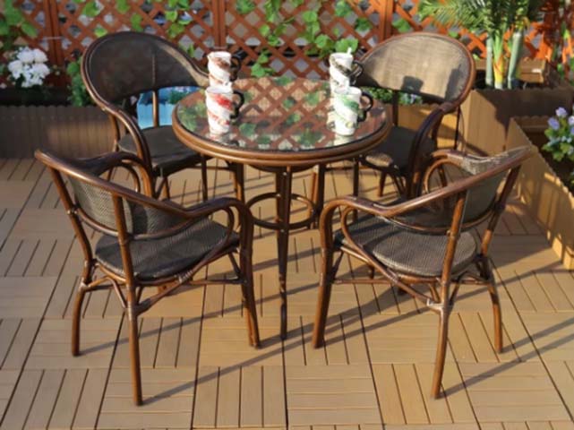 5-Piece Outdoor Patio Bistro Set with Round Glass-Top Table and 4 Sling Armchairs