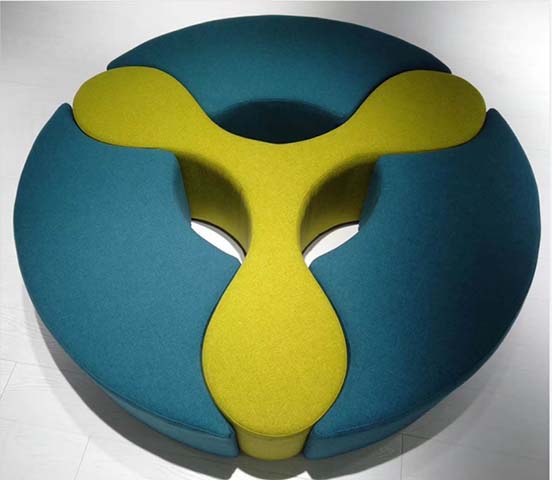 Three-Lobed Circular Hollow Modular Upholstered Lounge Seating Set