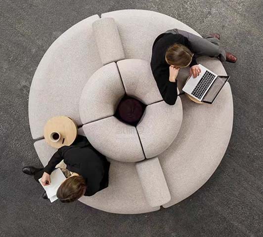 Modular Donut-Shaped 360° Collaborative Lounge Seating