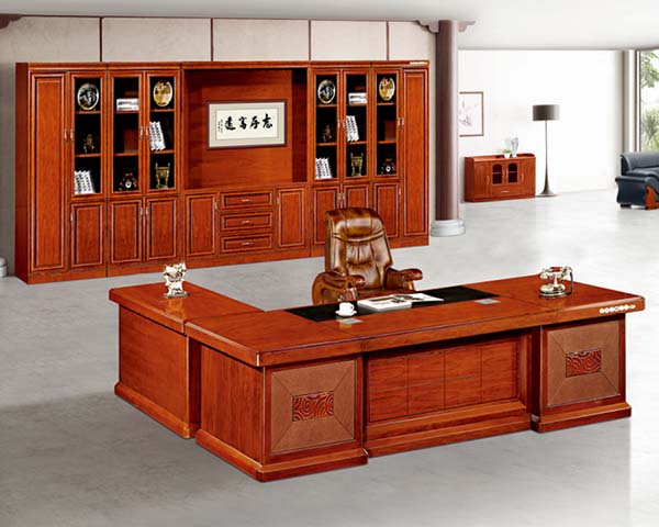 Traditional L-Shaped Glossy Wood-Veneer Executive Desk