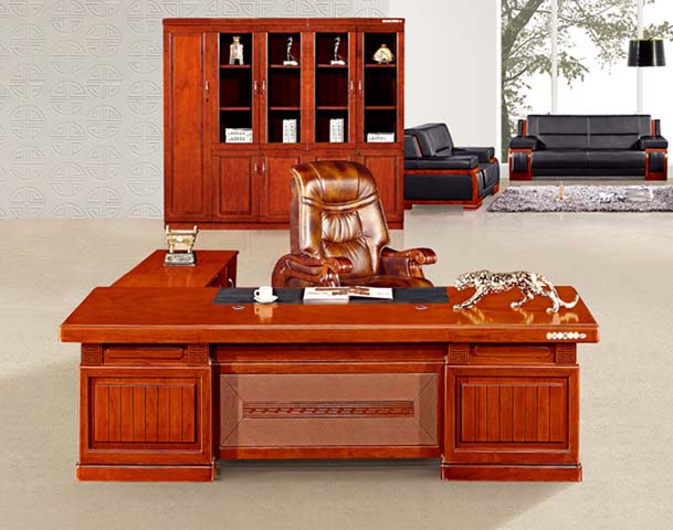 Traditional L-Shaped Glossy Reddish-Brown Executive Desk