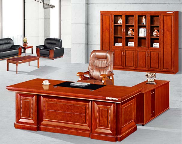Traditional L-Shaped Executive Office Desk with Right Return Cabinet