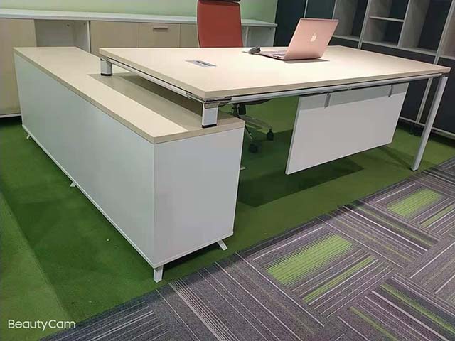 L-Shaped Steel-Wood Executive Office Desk with Left Storage Return