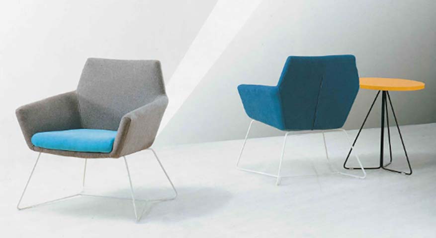 Two-Tone Upholstered Wire Sled Base Lounge Armchair