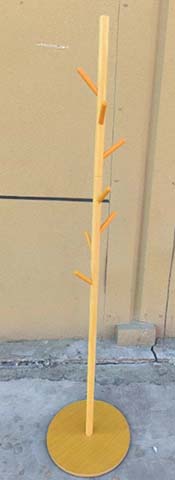 Round Base Freestanding Wooden Coat Rack
