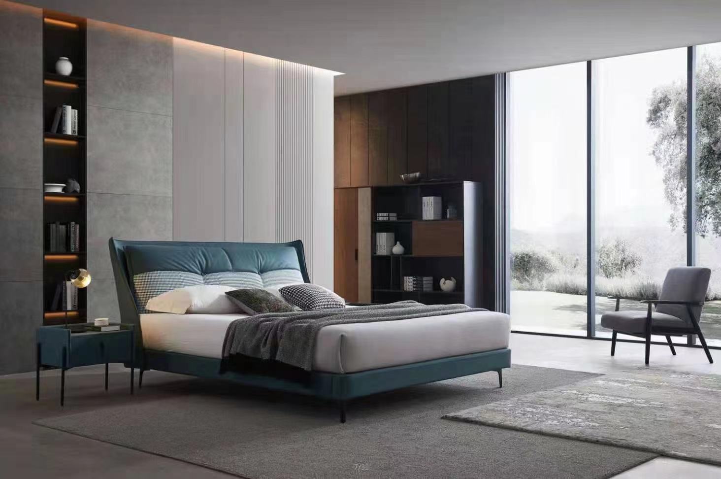 Modern Upholstered Queen Platform Bed