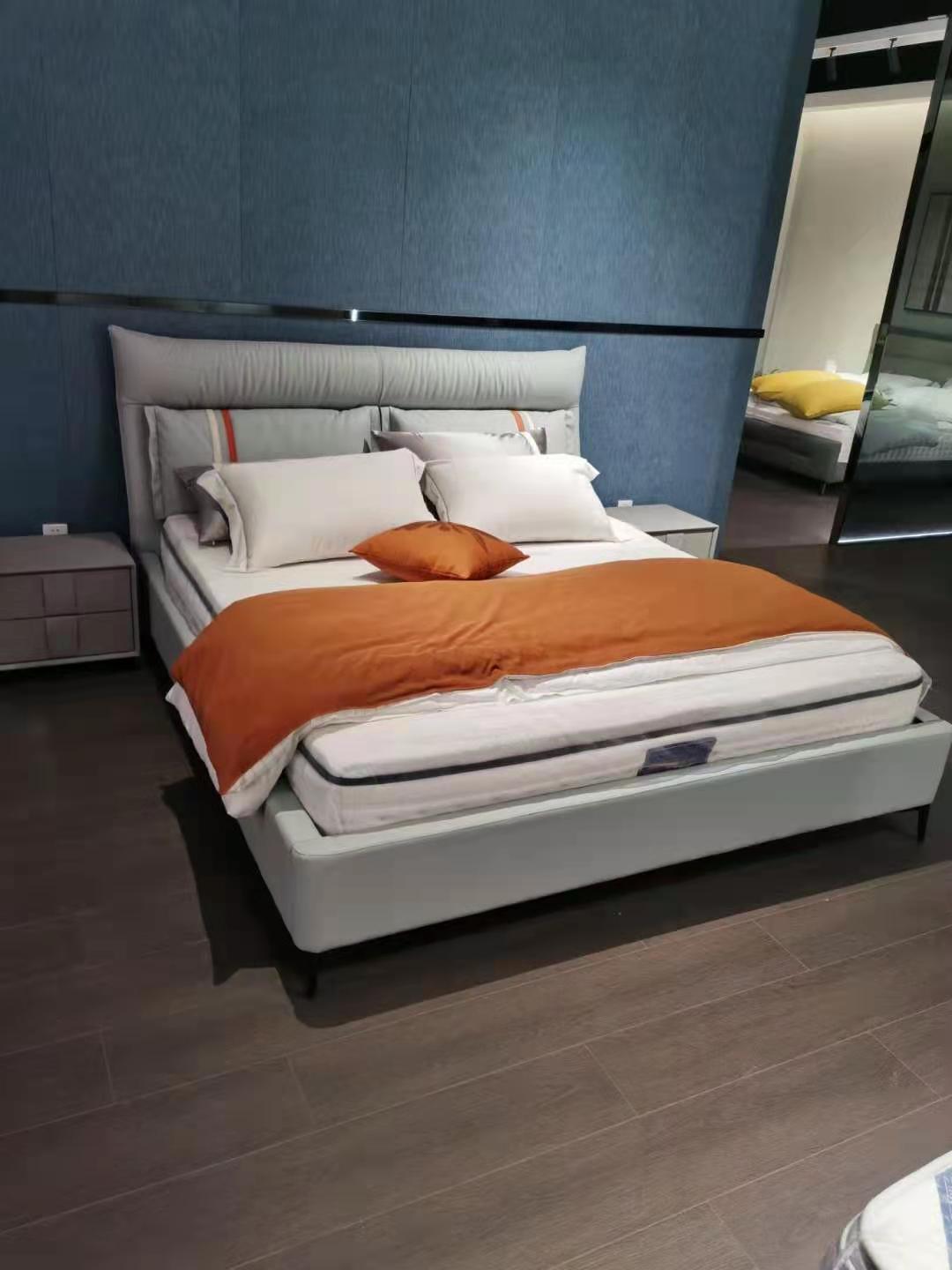 Upholstered Queen Size Platform Bed with Padded Headboard